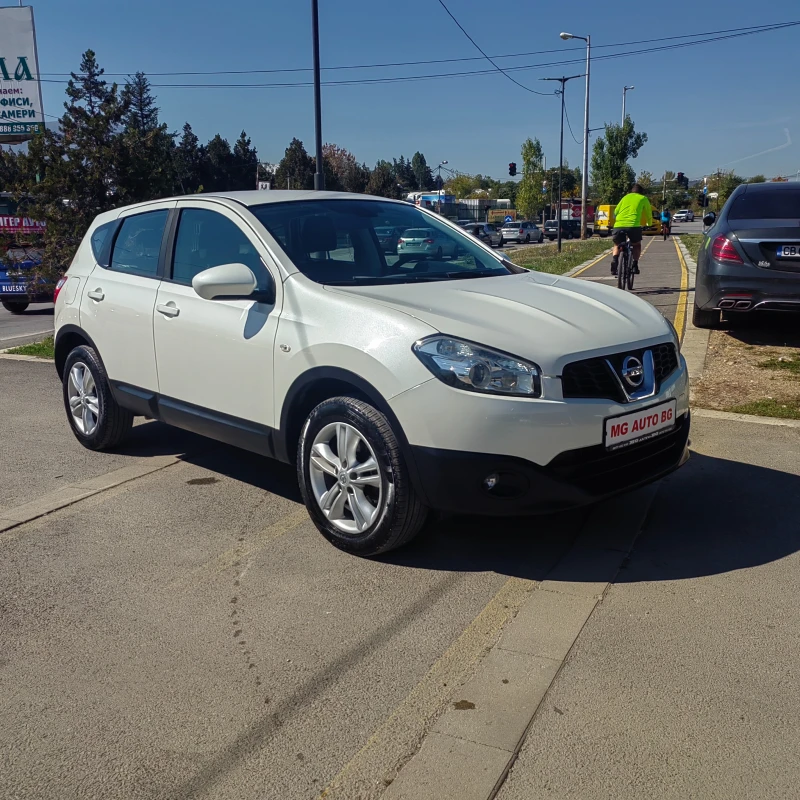 Nissan Qashqai 1.6i газ/бензин, снимка 2 - Автомобили и джипове - 47384821