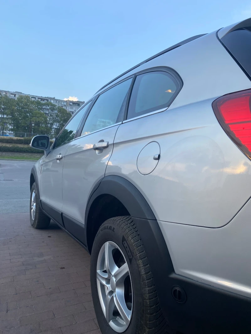 Chevrolet Captiva Бензин-Газ 4х4, снимка 3 - Автомобили и джипове - 51440585
