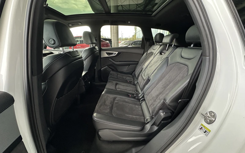Audi Q7 3.0 TDI quattro S line, снимка 7 - Автомобили и джипове - 52077382