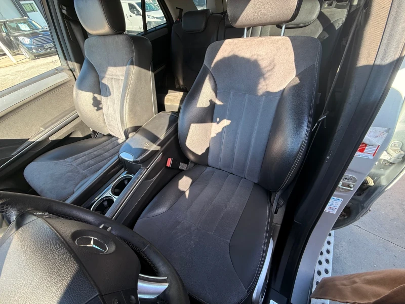 Mercedes-Benz ML 320  CDI  4MATIC , снимка 11 - Автомобили и джипове - 52199373