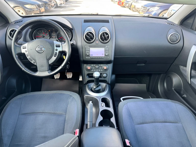 Nissan Qashqai N-TEC / Pano / Navi / Camera, снимка 7 - Автомобили и джипове - 52776416