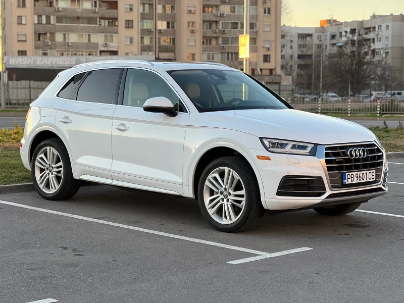 Audi Q5, снимка 3 - Автомобили и джипове - 53601172