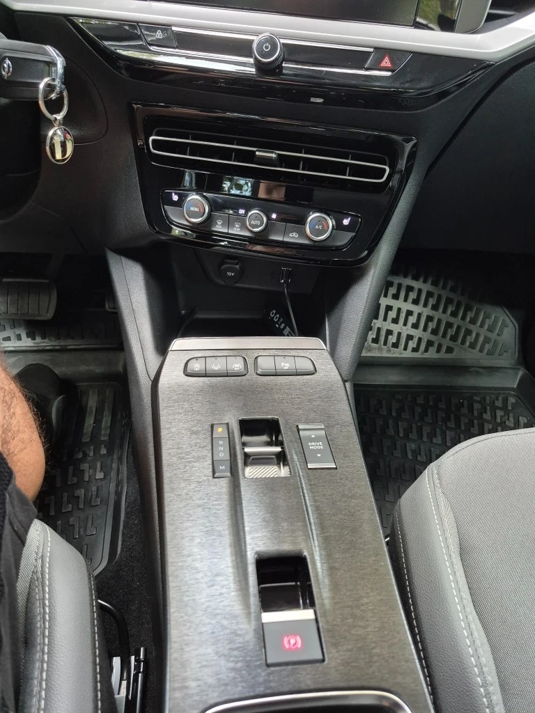 Opel Mokka Елеганс, снимка 7 - Автомобили и джипове - 53021798