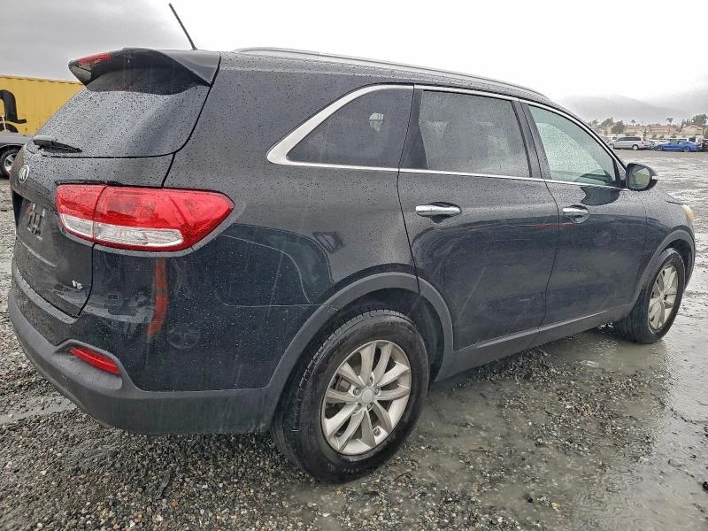 Kia Sorento 3.3L 6 Front-wheel Drive - изображение 7