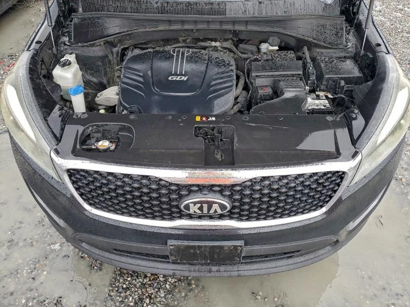 Kia Sorento 3.3L 6 Front-wheel Drive - изображение 4