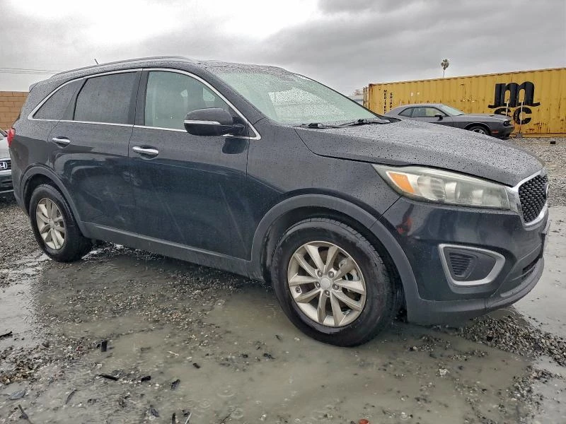 Kia Sorento 3.3L 6 Front-wheel Drive - изображение 8