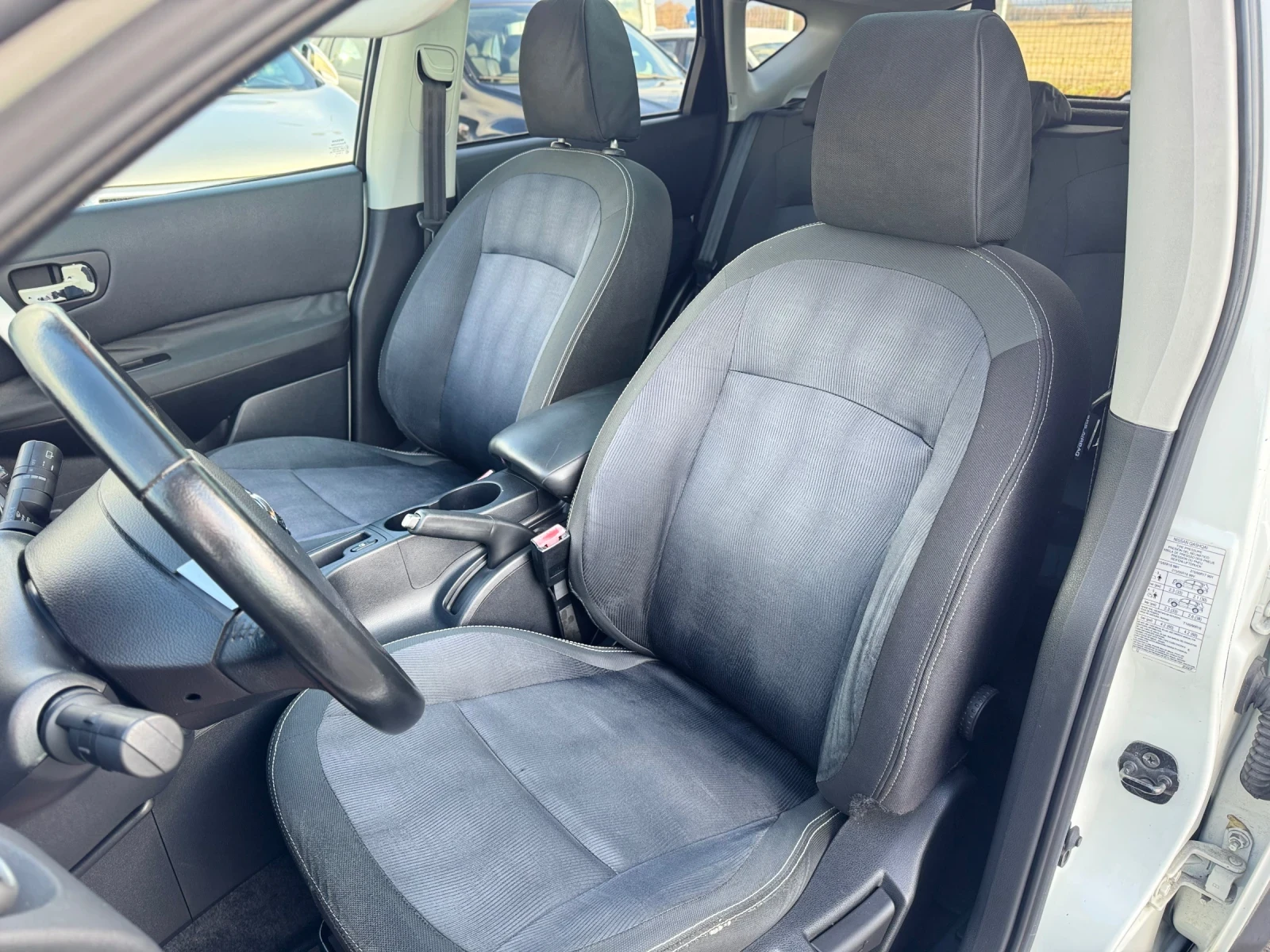 Nissan Qashqai N-TEC / Pano / Navi / Camera | Mobile.bg   6