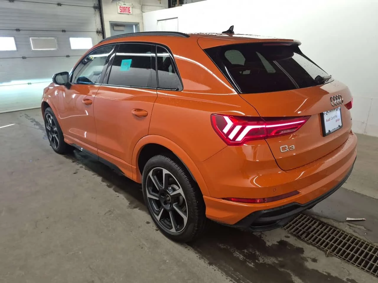 Audi Q3 TECHNIK| DISTRONIC| ПОДГРЕВ| ПАНОРАМА| 2 КЛЮЧА - изображение 7