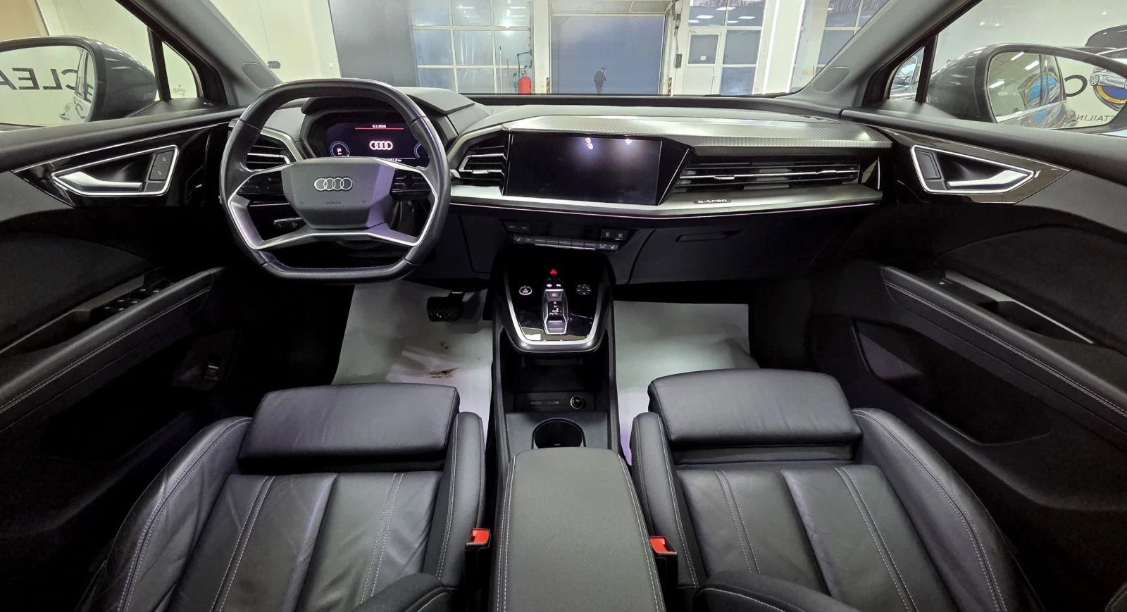 Audi Q4 82KWh/Matrix/12.2022/В ГАРАНЦИЯ, снимка 13 - Автомобили и джипове - 53739444