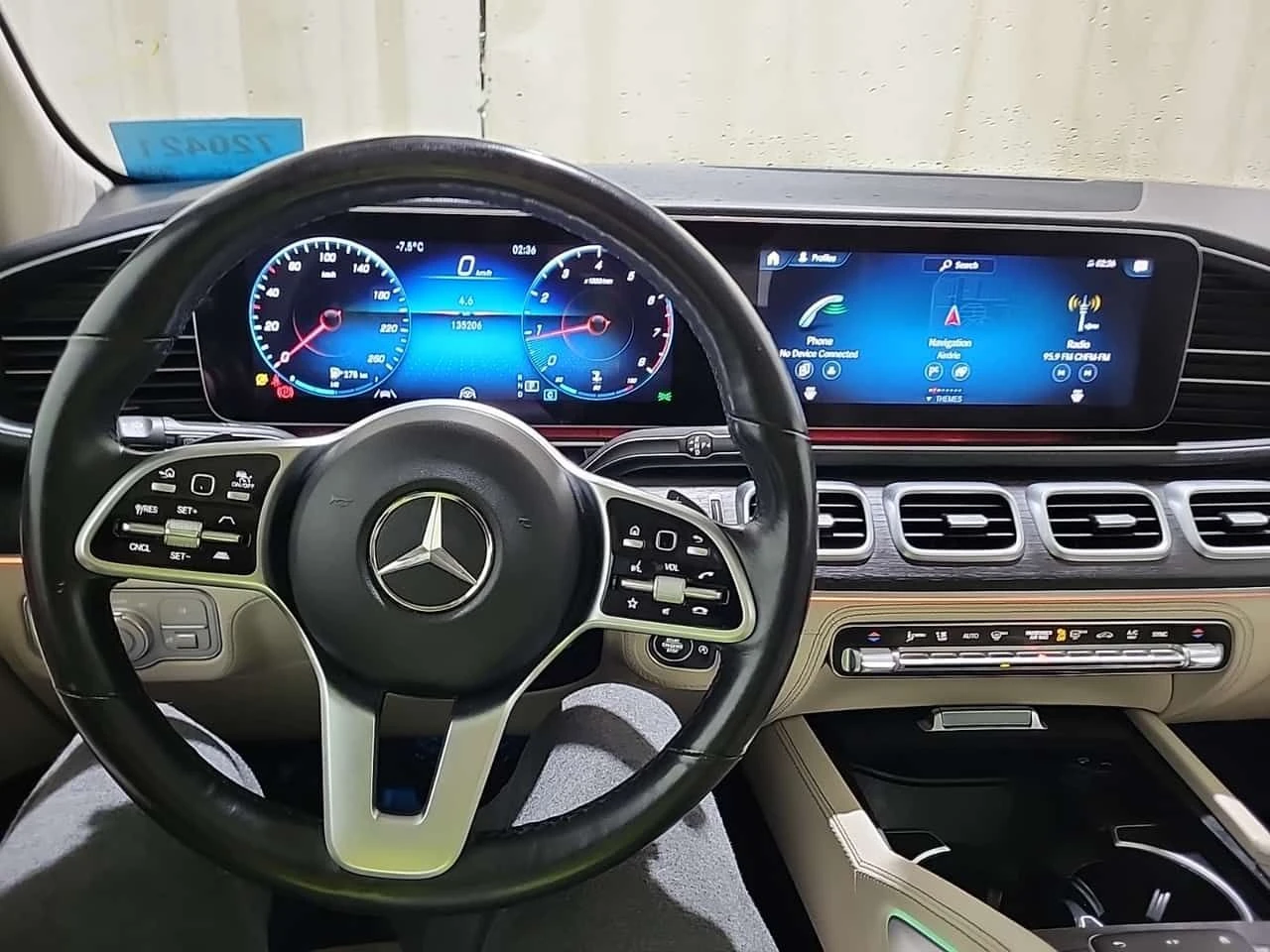 Mercedes-Benz GLE 350 BURMESTER| 360| PANO| DISTRONIC| AMBIENT| , снимка 11 - Автомобили и джипове - 53784006