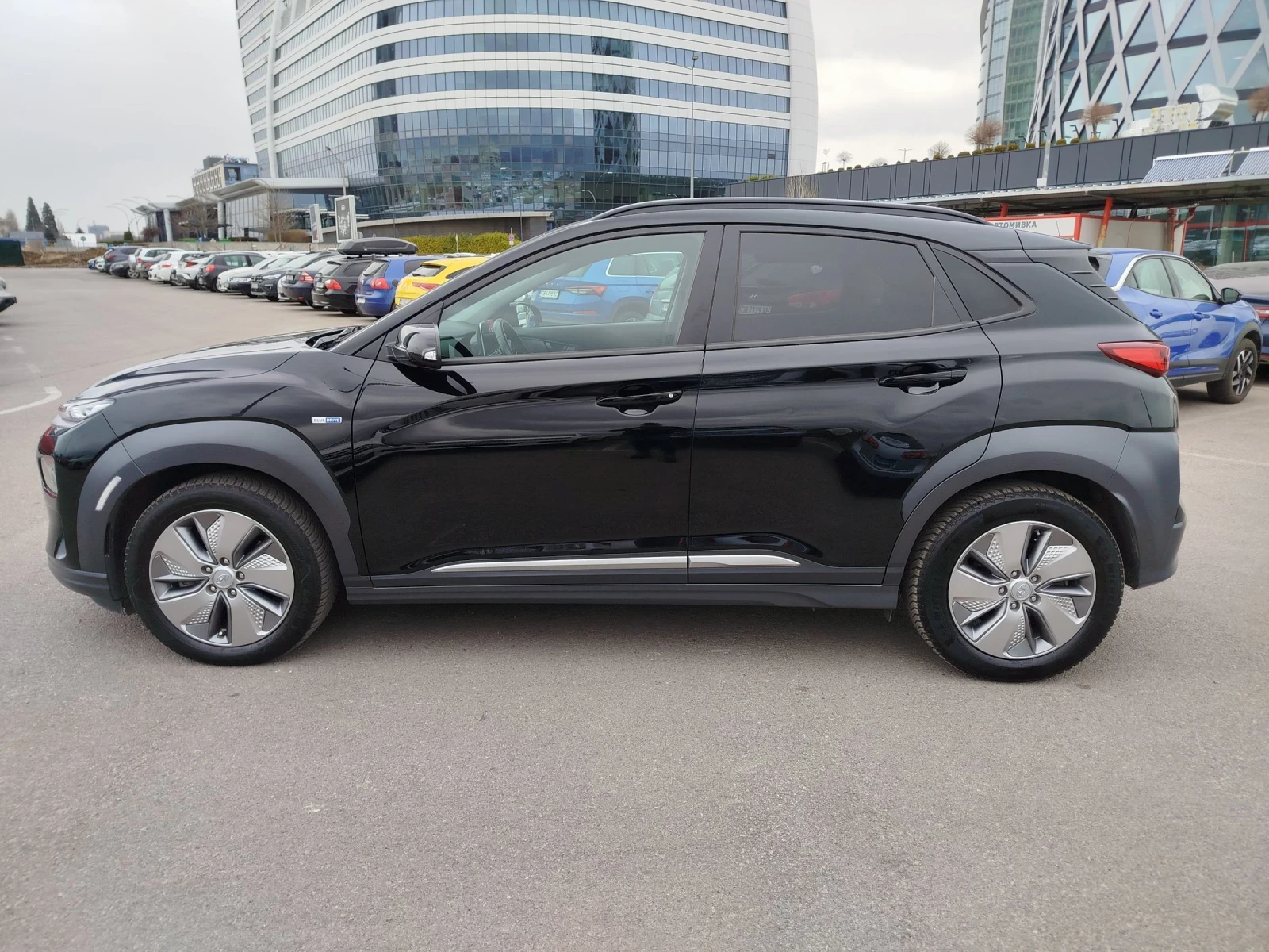 Hyundai Kona 67kw., снимка 2 - Автомобили и джипове - 53909425