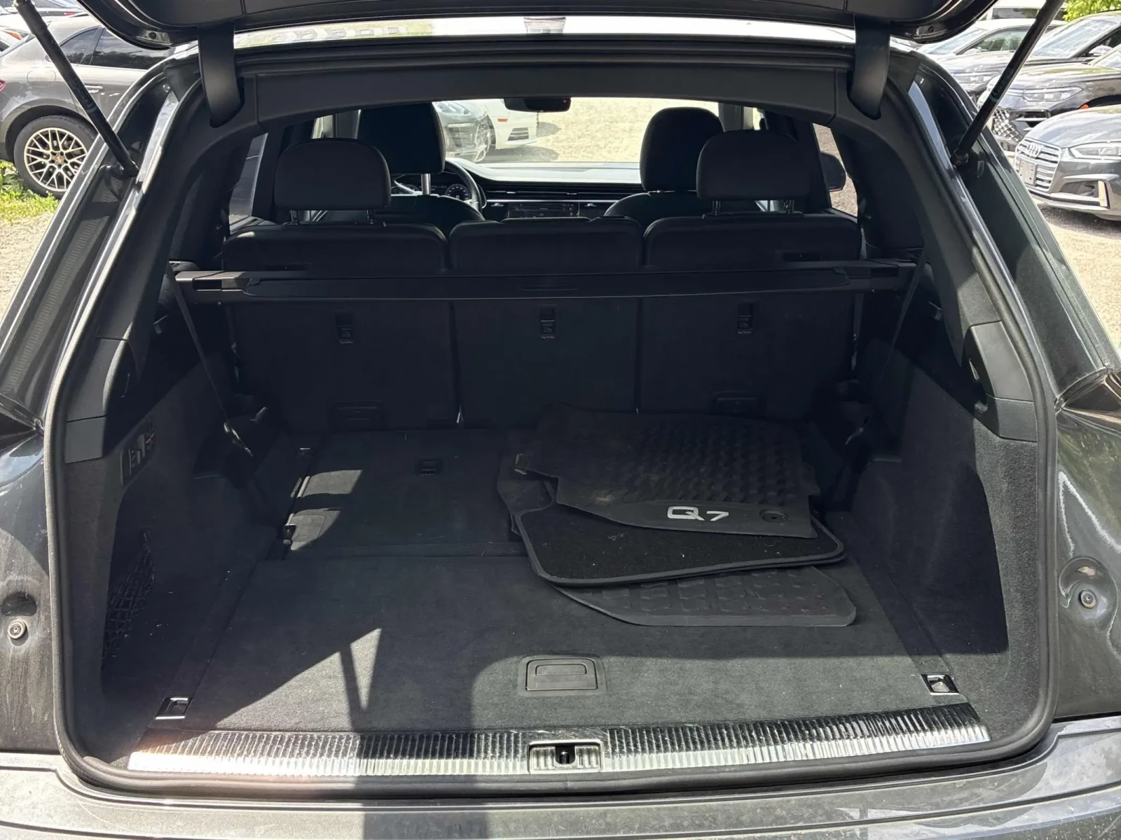 Audi Q7 TECHNIK* 3.0TFSI* QUATTRO, снимка 11 - Автомобили и джипове - 54807279