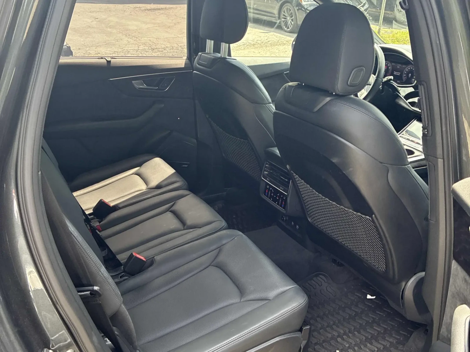 Audi Q7 TECHNIK* 3.0TFSI* QUATTRO, снимка 10 - Автомобили и джипове - 54807279