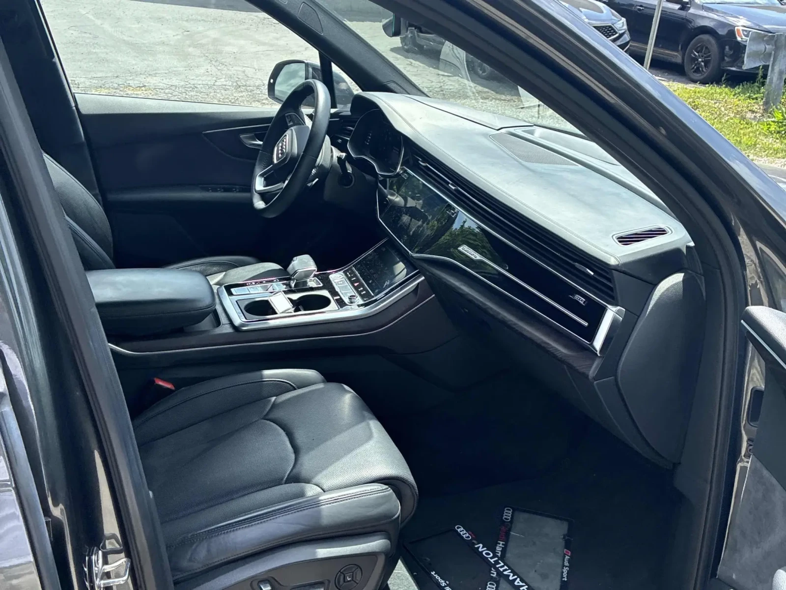 Audi Q7 TECHNIK* 3.0TFSI* QUATTRO, снимка 8 - Автомобили и джипове - 54807279