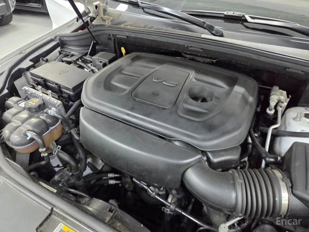 Jeep Grand cherokee 3.6* V6* 8ZF* ПОДГРЕВ* ОБДУХВАНЕ* МЪРТВА* ТОЧКА* К, снимка 17 - Автомобили и джипове - 55099910