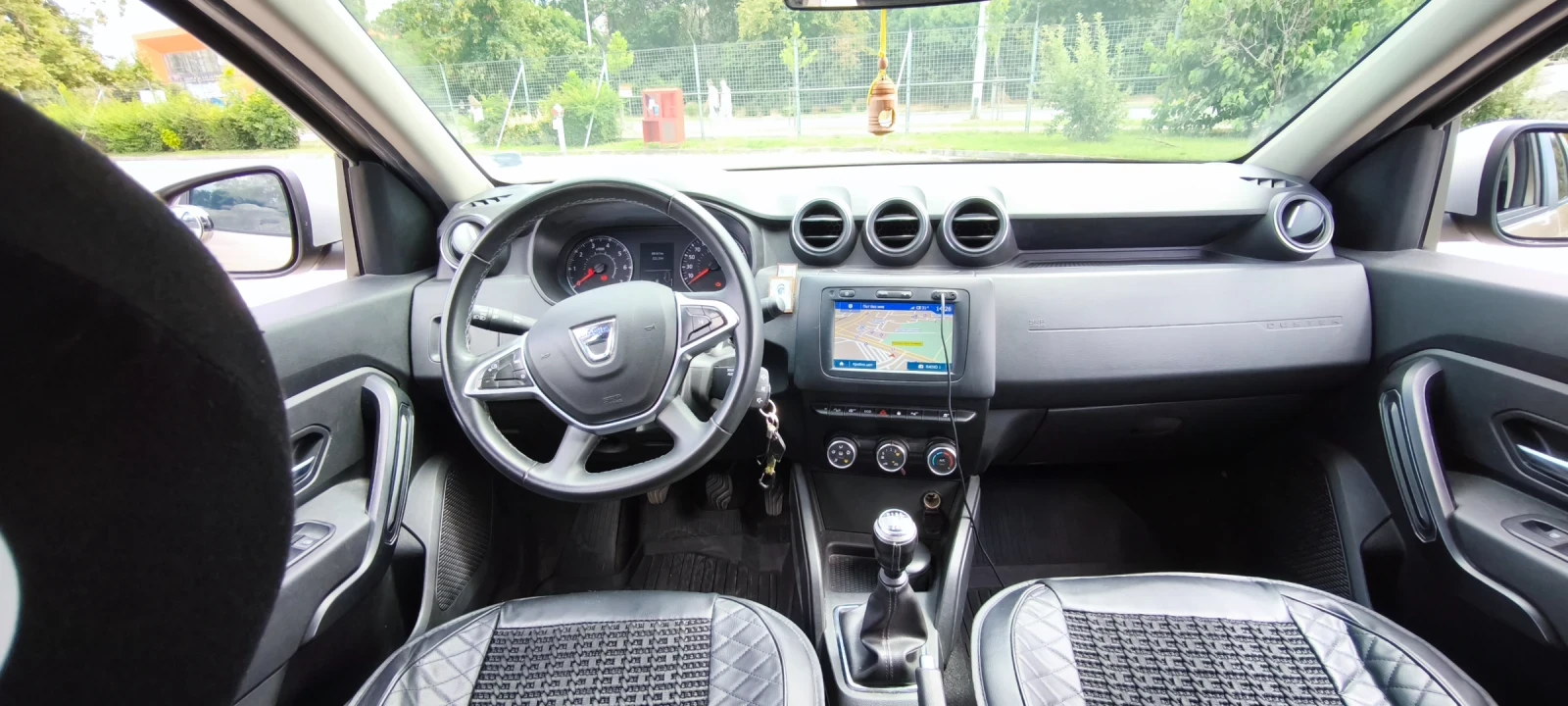 Dacia Duster 1, 5 DCI , 115 hp., снимка 15 - Автомобили и джипове - 55285740