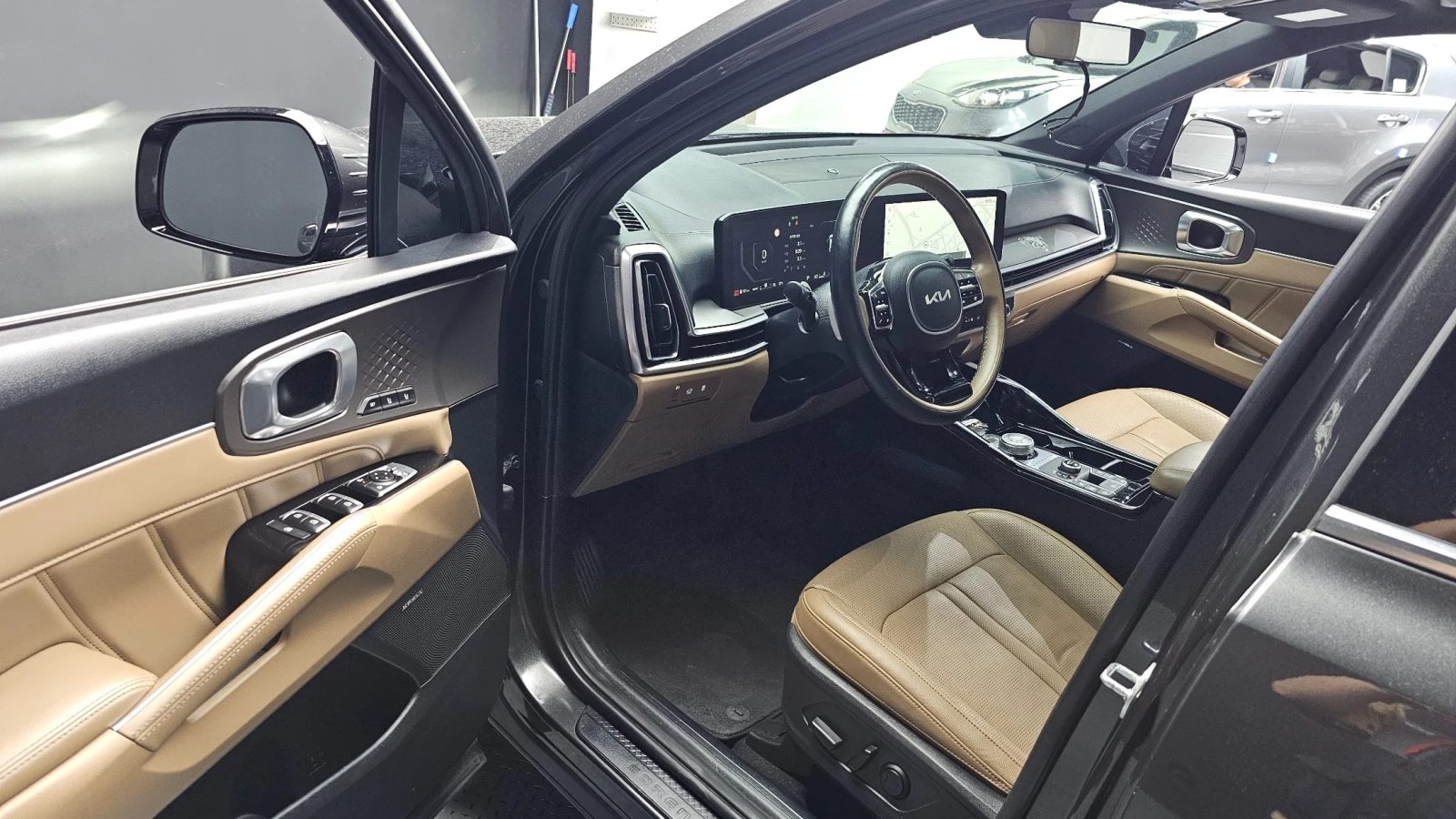 Kia Sorento 2.2 Diesel 4WD, снимка 7 - Автомобили и джипове - 55404984