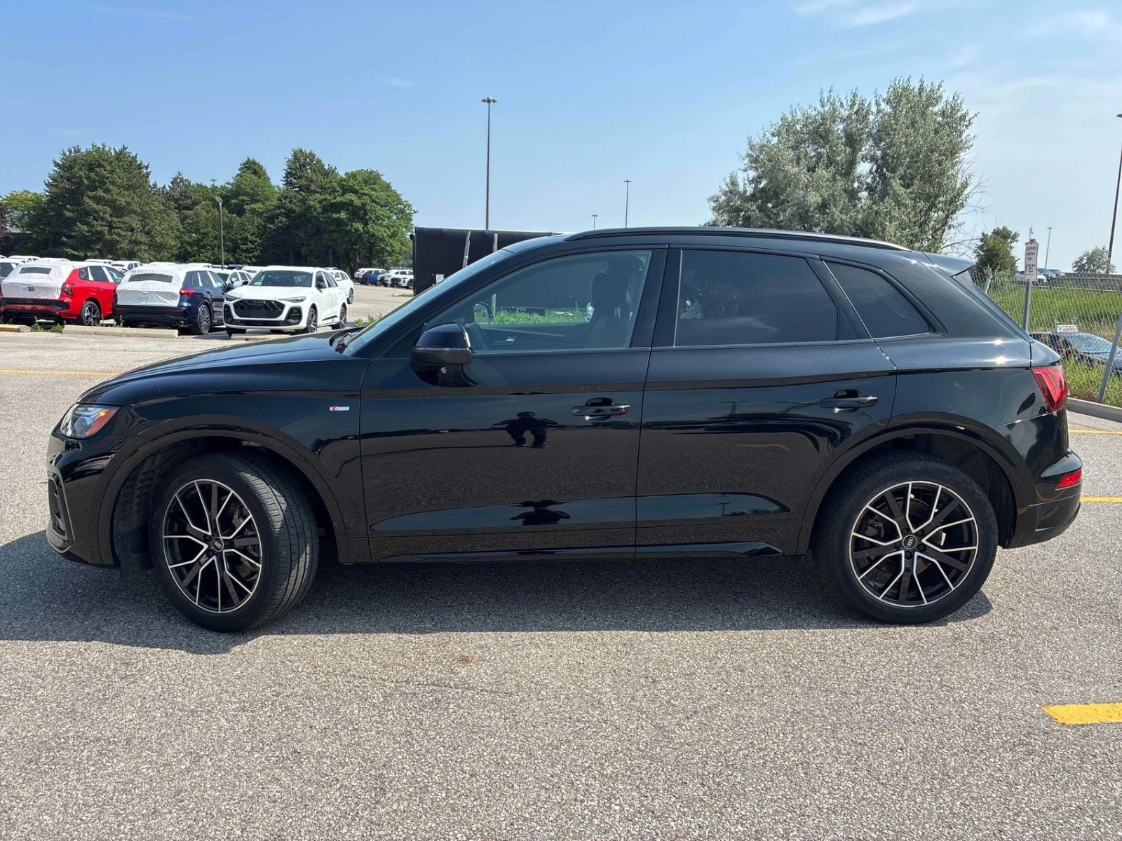 Audi Q5 SLINE* DISTRONIC* 360* ПОДГРЕВ* KEYLESS, снимка 2 - Автомобили и джипове - 55532931