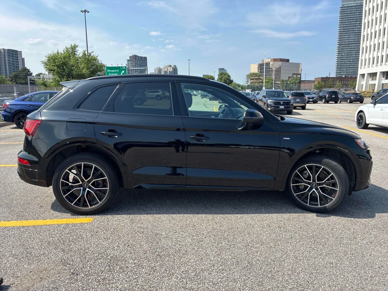 Audi Q5 SLINE* DISTRONIC* 360* ПОДГРЕВ* KEYLESS, снимка 3 - Автомобили и джипове - 55532931