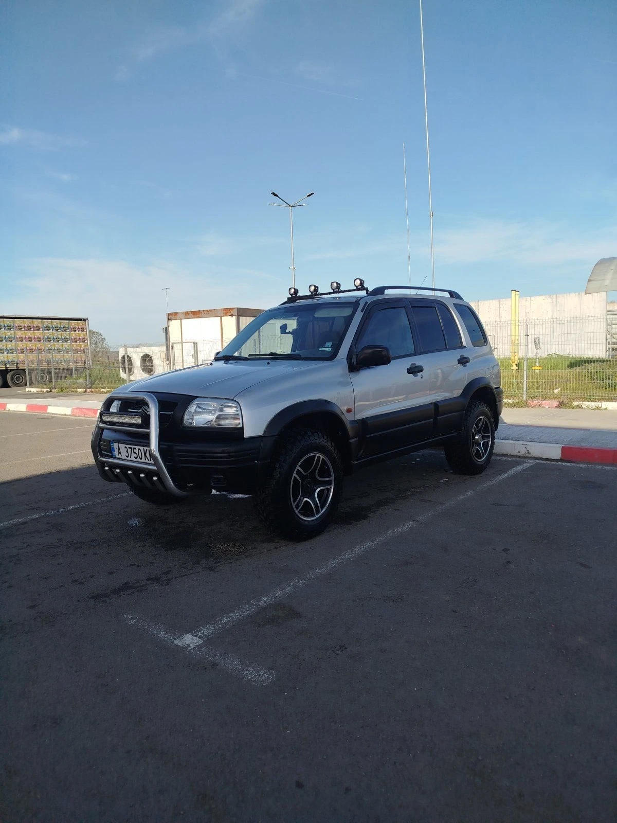 Suzuki Grand vitara, снимка 8 - Автомобили и джипове - 55618237