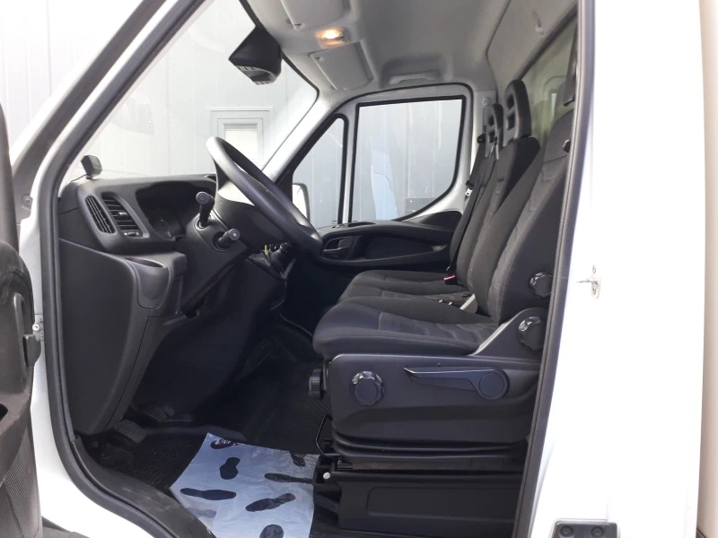 Iveco Daily 35S16, снимка 7 - Бусове и автобуси - 39417468