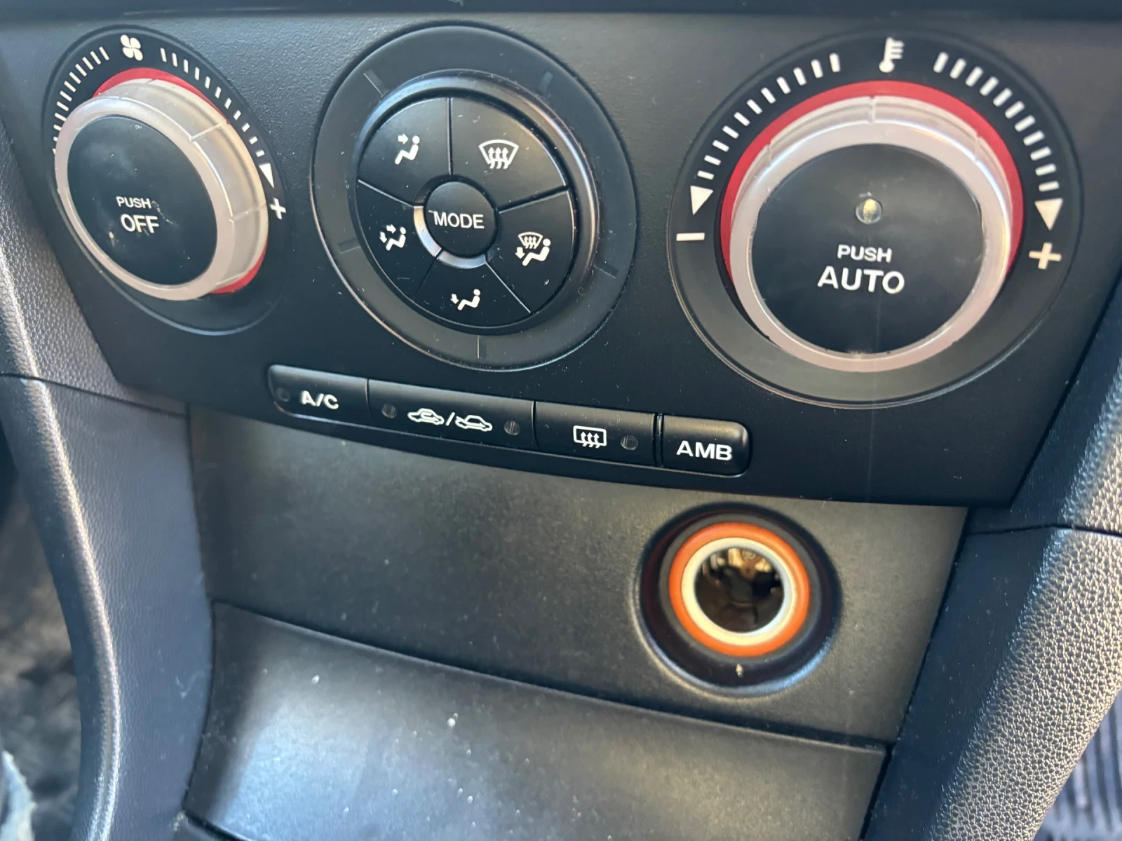 �������� MAZDA 3  1.6 DI Y6 109 �.� | Mobile.bg � ����������� 12