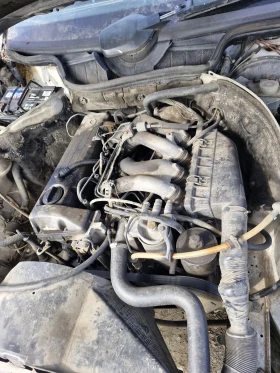 Mercedes-Benz 124, снимка 6