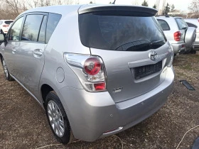 Toyota Verso 1.8i, 7места , снимка 16