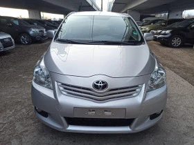 Toyota Verso 1.8i, 7места  - изображение 1