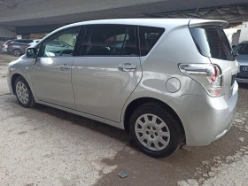 Toyota Verso 1.8i, 7места , снимка 7