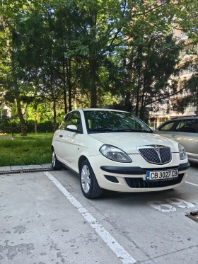 Lancia Ypsilon 1, 2 климатроник | Mobile.bg — малка снимка 2