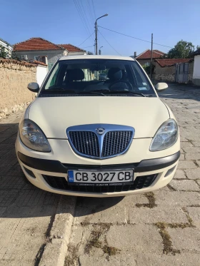 Lancia Ypsilon 1, 2 климатроник, снимка 1