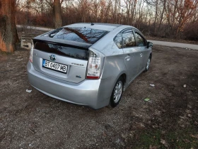 Toyota Prius 1.8 HIBRID, снимка 3