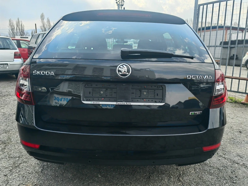 Skoda Octavia 1.4 G-TEC NAVI, снимка 5 - Автомобили и джипове - 44667782