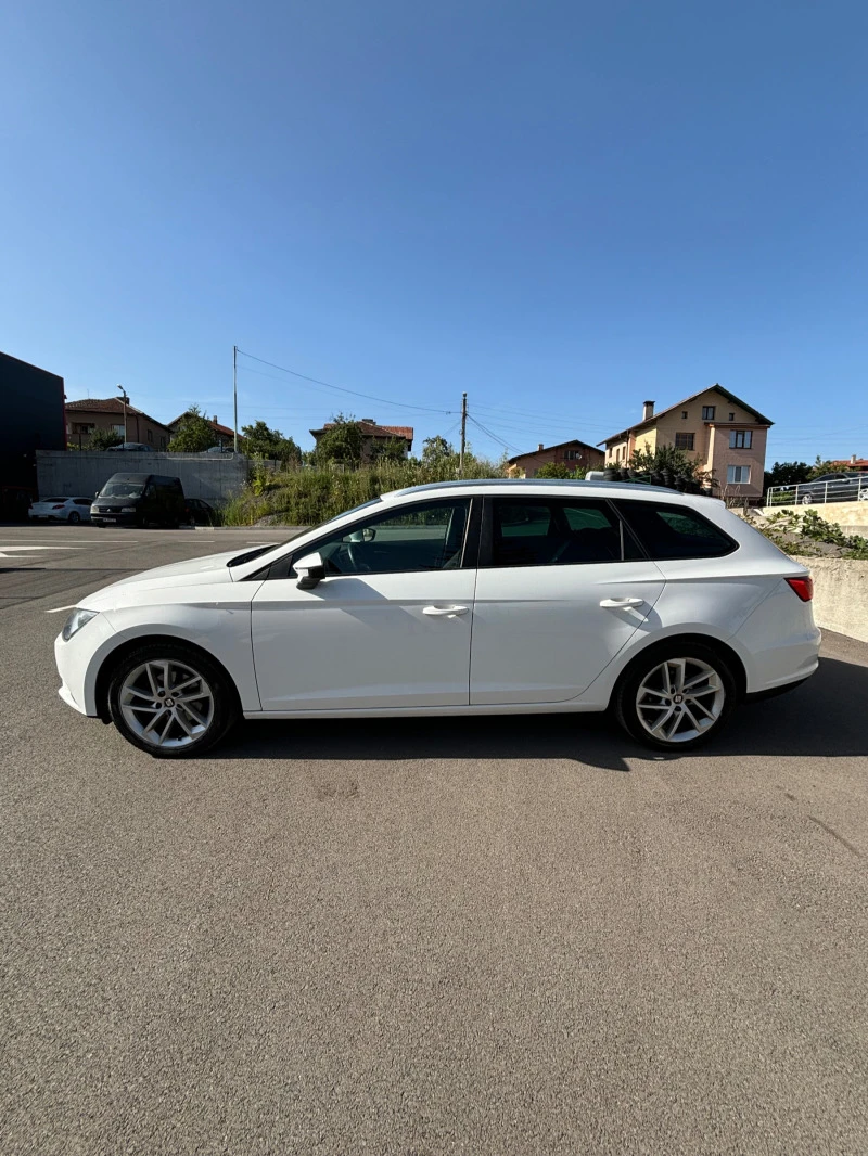 Seat Leon ST TDI, снимка 8 - Автомобили и джипове - 47835958