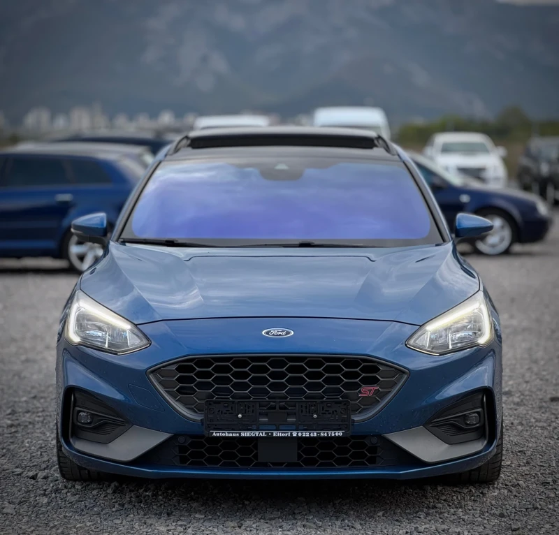 Ford Focus 2.0 190к.с * ST-Line* * Performance* * B&O * Pano*, снимка 1 - Автомобили и джипове - 47551989