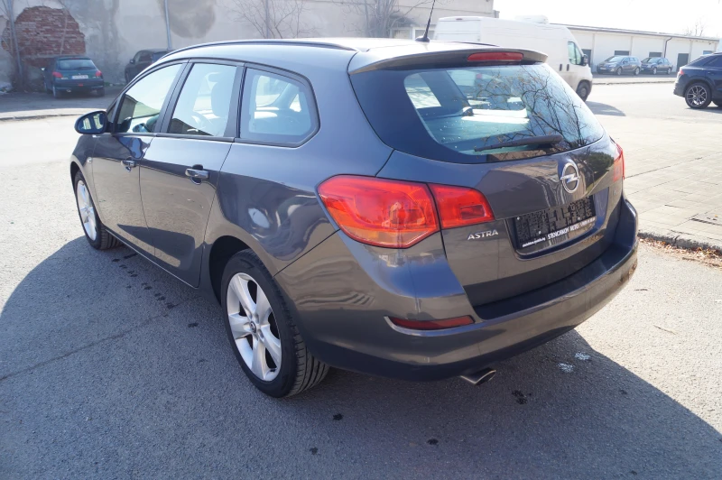 Opel Astra 1.4i ГАЗ, снимка 7 - Автомобили и джипове - 48916416