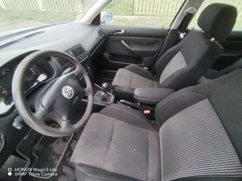 VW Golf Метан 2.0 116 кс. , снимка 6 - Автомобили и джипове - 49532616