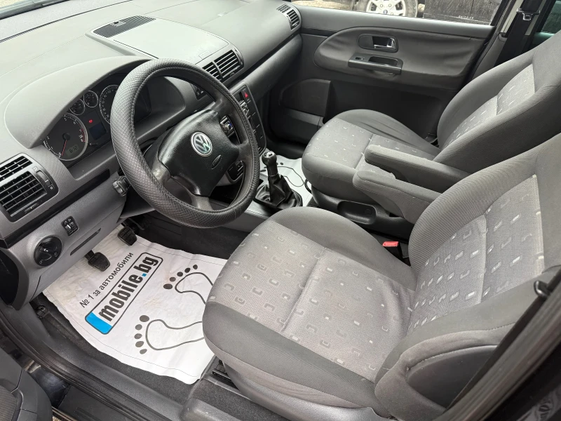 VW Sharan 1.8 T, снимка 11 - Автомобили и джипове - 49548551