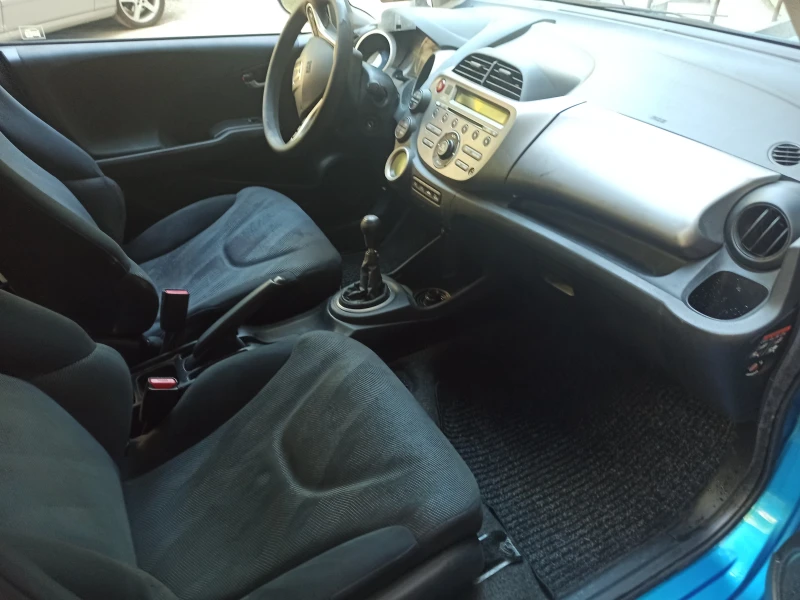 Honda Jazz 1.4, снимка 12 - Автомобили и джипове - 51503395