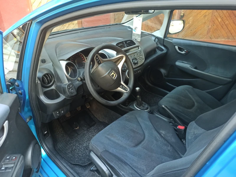 Honda Jazz 1.4, снимка 11 - Автомобили и джипове - 51503395