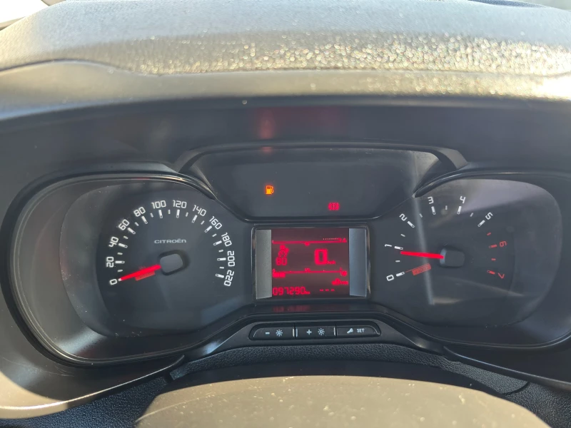 Citroen Berlingo 1.6HDI-75K.C-EURO6, снимка 13 - Автомобили и джипове - 52116734