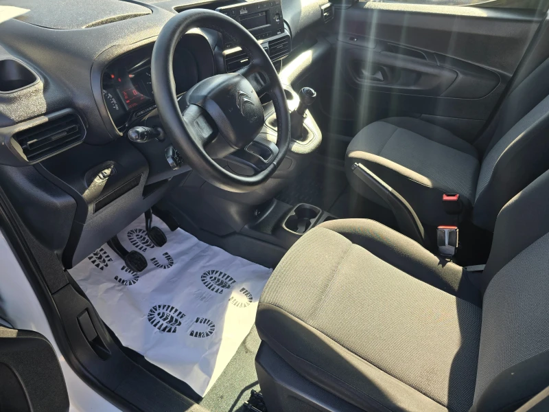 Citroen Berlingo 1.6HDI-75K.C-EURO6, снимка 9 - Автомобили и джипове - 52116734