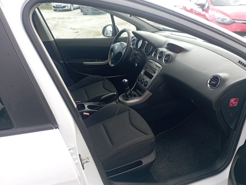 Peugeot 308 1.6HDI, Италия , снимка 8 - Автомобили и джипове - 52168509