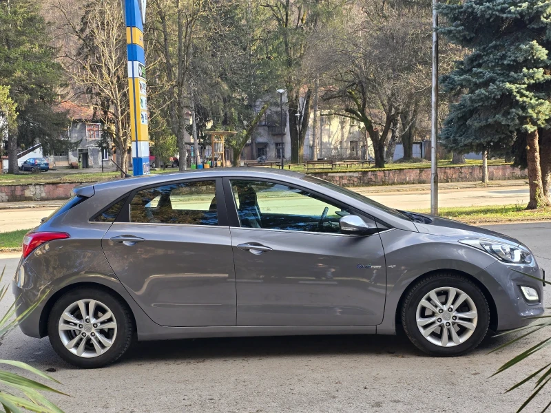 Hyundai I30 1.6GDI ШВЕЙЦАРИЯ , снимка 4 - Автомобили и джипове - 53111126