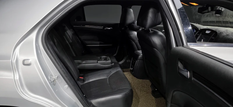 Chrysler 300c 3.6 autogeorge.com, снимка 11 - Автомобили и джипове - 53315152