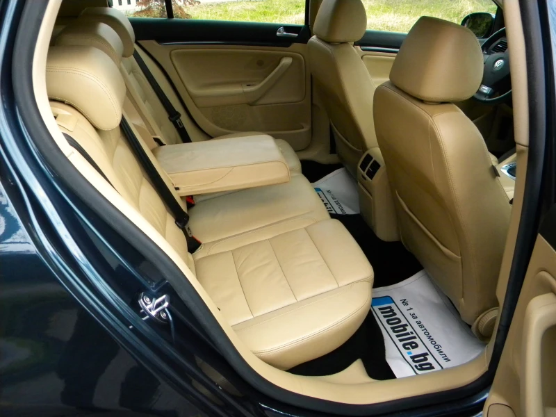 VW Golf GT SPORT* 1.4TSI-170kc* NAVI-КОЖА-АВТОМАТ* КАТО НО, снимка 13 - Автомобили и джипове - 53456224