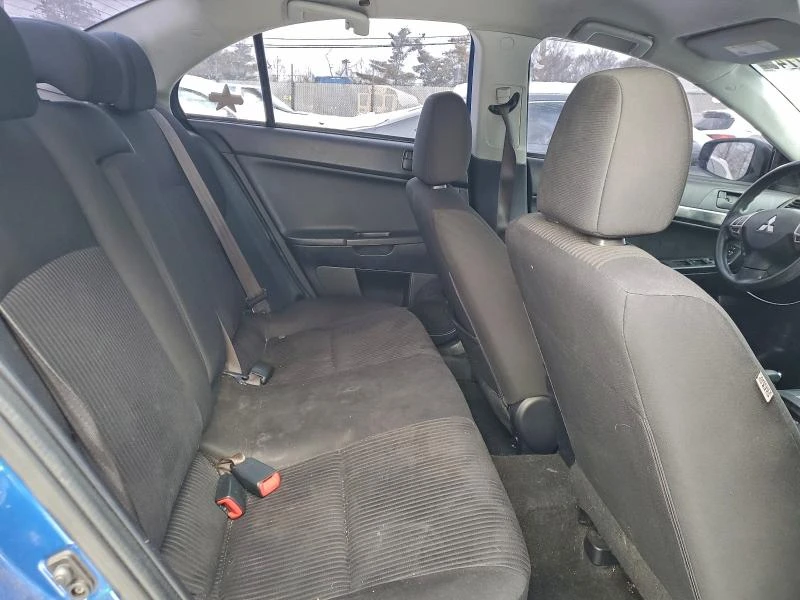 Mitsubishi Lancer 2.0L 4 Front-wheel Drive - изображение 3