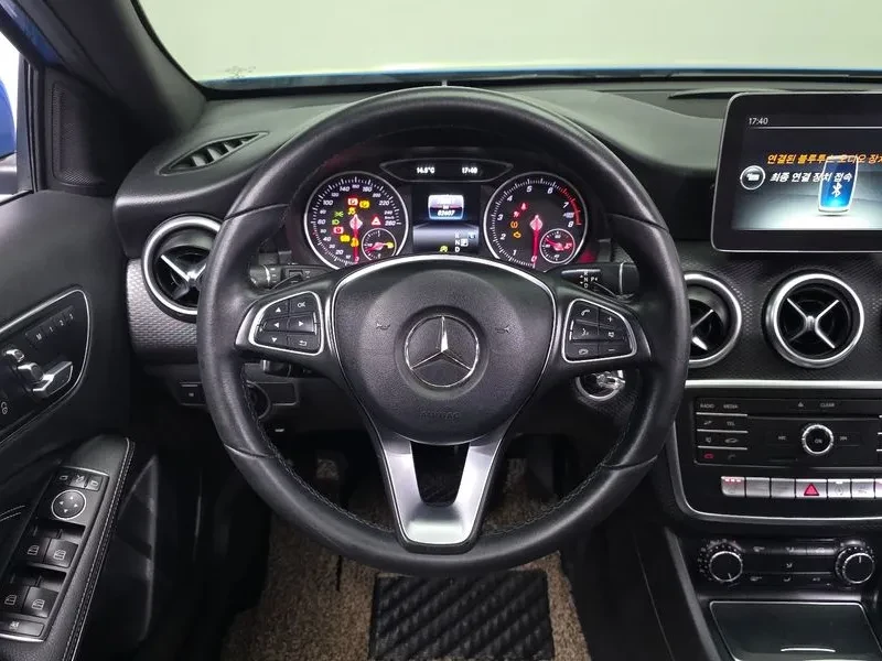 Mercedes-Benz A 200 2.0, снимка 13 - Автомобили и джипове - 54279084