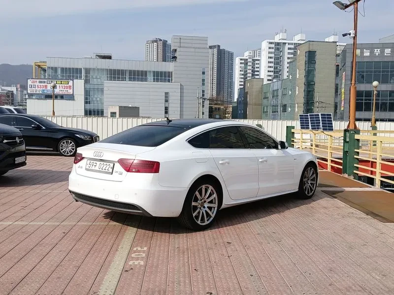 Audi A5 2.0 TDI / QUATTRO / S-Line , снимка 4 - Автомобили и джипове - 54620488
